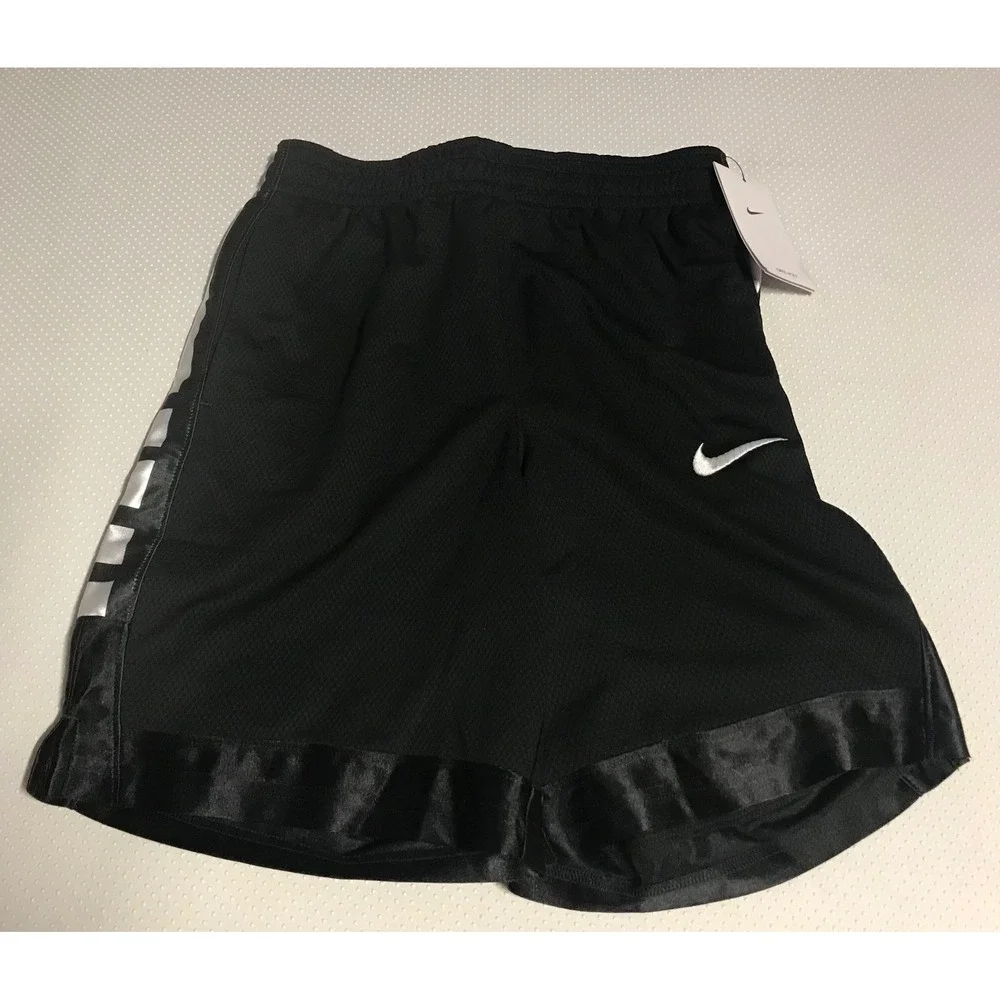 Nike Boys Size Large Black & White Basketball Shorts New‎ With Tag